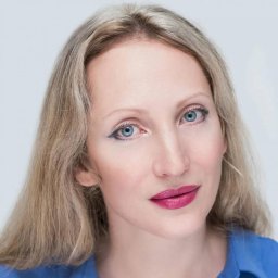 Юлия Никишина делится опытом по внедрению экологического образования